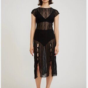 Find Me Now Mariposa lace midi dress